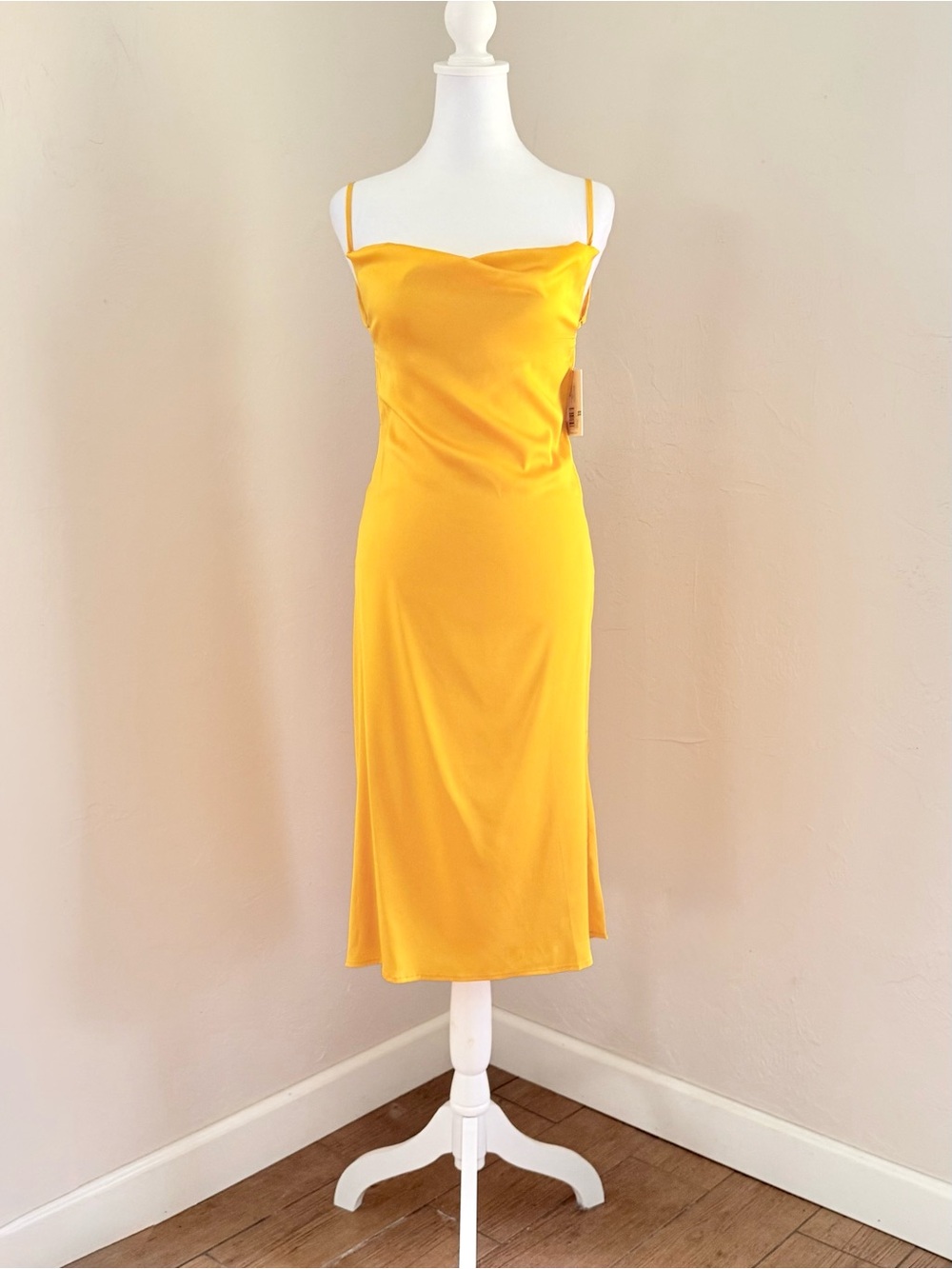 NWT Danielle Bernstein Lemon Yellow Backless Satin Charmeuse Slip Dress Size XS